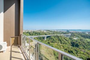 モンドミオ沖縄リゾート ライカムヒルズ1403号室