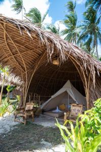 Darocotan Shipwreck Camping