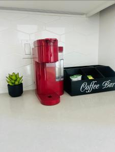 Hollywood Walk of Fame Studio FREE Parking & Gym