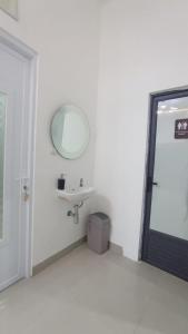 Sukabumi Villa Mochi Private Jacuzzi