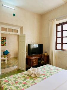 Casa Perez - House with pool in the center