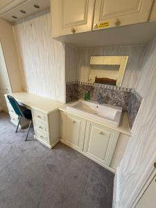 Spectacular Period Property Located In Leicester