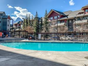 One Bedroom Mountain View Condo - Lodges at Canmore