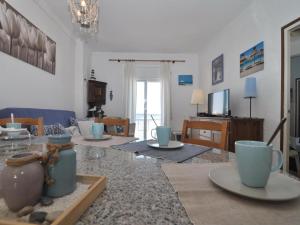 Apartamento céntrico con aire acondicionado y WiFi en LEscala, cerca de la playa y tiendas - HISP-7-27