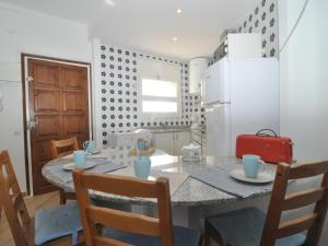 Apartamento céntrico con aire acondicionado y WiFi en LEscala, cerca de la playa y tiendas - HISP-7-27