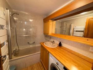 Appartement charmant au centre du village - 4 pers. - FR-1-459-257