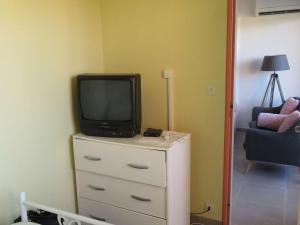 Studio cabine climatisé avec loggia - Bormes-les-Mimosas - FR-1-610-114