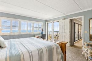 667 Amelia by the Sea condo