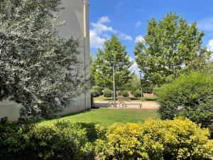 Bel appartement dans jolie résidence