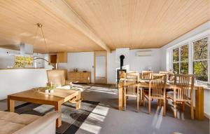 2 Bedroom Lovely Home In Toftlund
