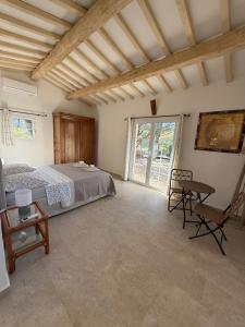 Le mazet du grand pin