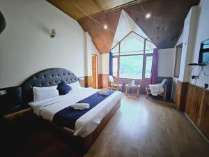 Neo Royal View Cottageee- The Cozy Stay Lodge Manali