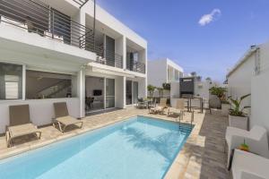 SunnyVillas 3BR Luxury Villa Private Pool NR5
