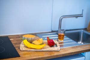 NIEB by ROCKCHAIR Apartments l SUPERHOST Status l 3 Bedrooms Boxspringbeds 3 Bathrooms in Center "Kurfürstendamm" - Cozy Family & Business Flair welcomes you!