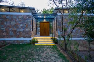 Nature 95 by ELIVAAS 4 BHK Farm with Private Pool