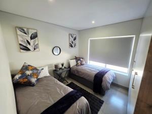 Absolute Stunning Townhouse 49 1 on York