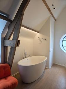 Castle B&B Castanea