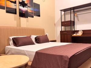Ahasi Transit Airport View Hotel