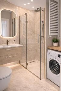 Hanza Tower PLATINIUM 23 POOL & SAUNA & JACUZZI & SPA