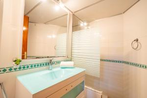 HomeHolidaysRentals Sol