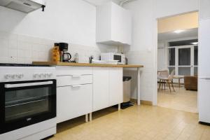 Appart 3 lits proche de commerces et mer avec Clim