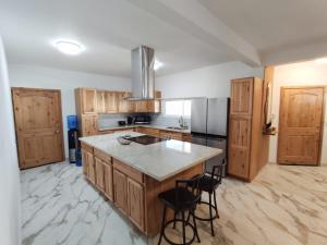 Casa Mona MODERN Beach Home