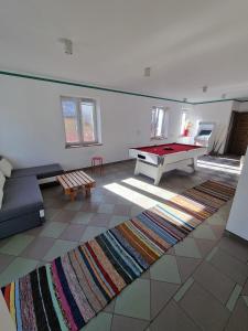 Riverside Stay at Stary Rynek - billiards, foosball and arcade games