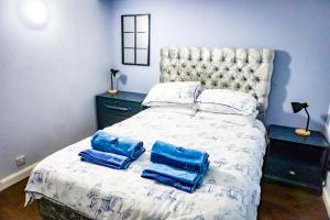 Lovely 2 Bedroom B-listed converted Whisky bond