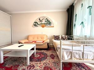 Urban Suites Unique 2-Bedroom Apartment