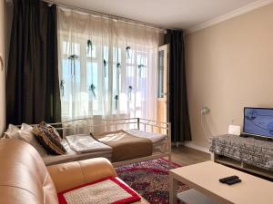 Urban Suites Unique 2-Bedroom Apartment