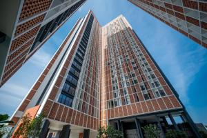 The Legacy OUG by Airhost