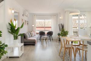 C89 EXCLUSIVE VIEWS in the Old Town