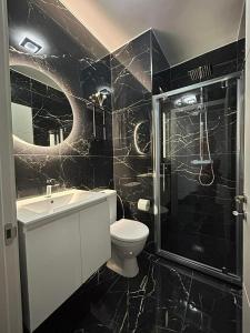 White Lotus Court Penthouse 14