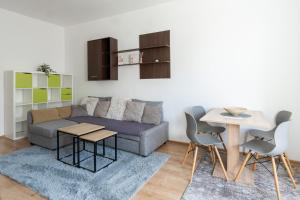 Roomsy Świętojańska