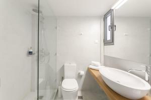 Luxury Boutique Apt in Kolonaki Near Syntagma!