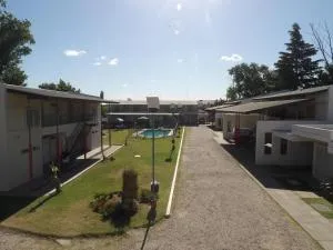 Motel ACA Santa Rosa - Tomás M. de Anchorena