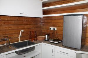 Homly Stays Treehouse near Jafreys Khajrana