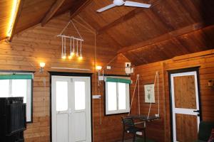Homly Stays Treehouse near Jafreys Khajrana