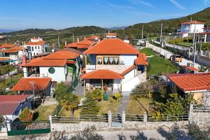 Finikas Garden Home