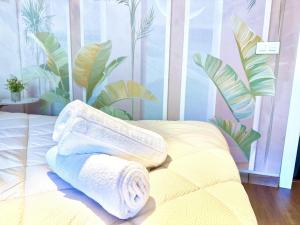 PARKING & POOL - Costa Paradise Suites- Málaga