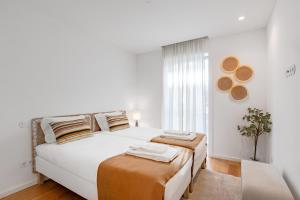 Sal DOuro Atlantic Living Gym & Garage