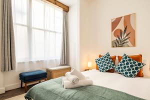 2 BR - Elegant Chelsea Stay Near V&A and Hyde Park