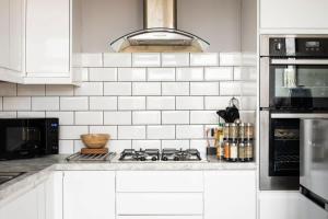 Canary Wharf Apt - Near DLR & Jubilee