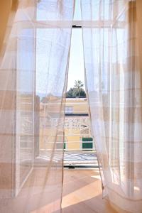Ara Maris Apartment Sea View Next Station