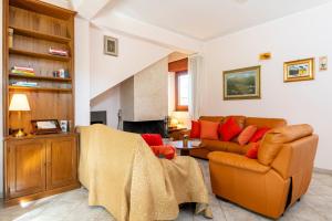 200m From the Sea, Villa with Garden, Pet Friendly