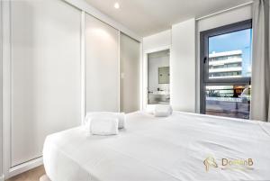 Premium apartment in Higuerón West