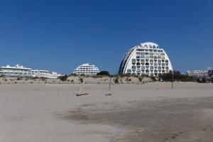 109 - Le Thalassa - parking - plage - clim