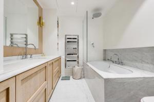 Metz29 The Parisian Perch