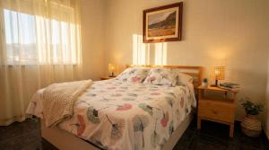 Vecindario Apartment with 2 Bedrooms and Workspace