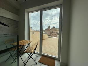 Apartamentos Prior by gaiarooms